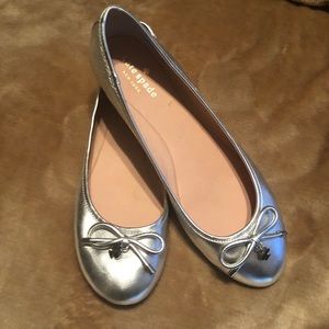 Size 8 Kate Spade silver ballet flats.